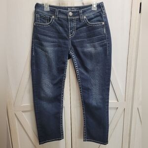 Silver Suki Capris, Dark Wash